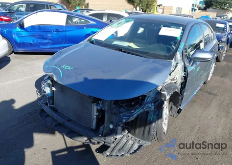 2022 Toyota Corolla Le z USA, uszkodzony, nr VIN 5YFEPMAE3NP341912